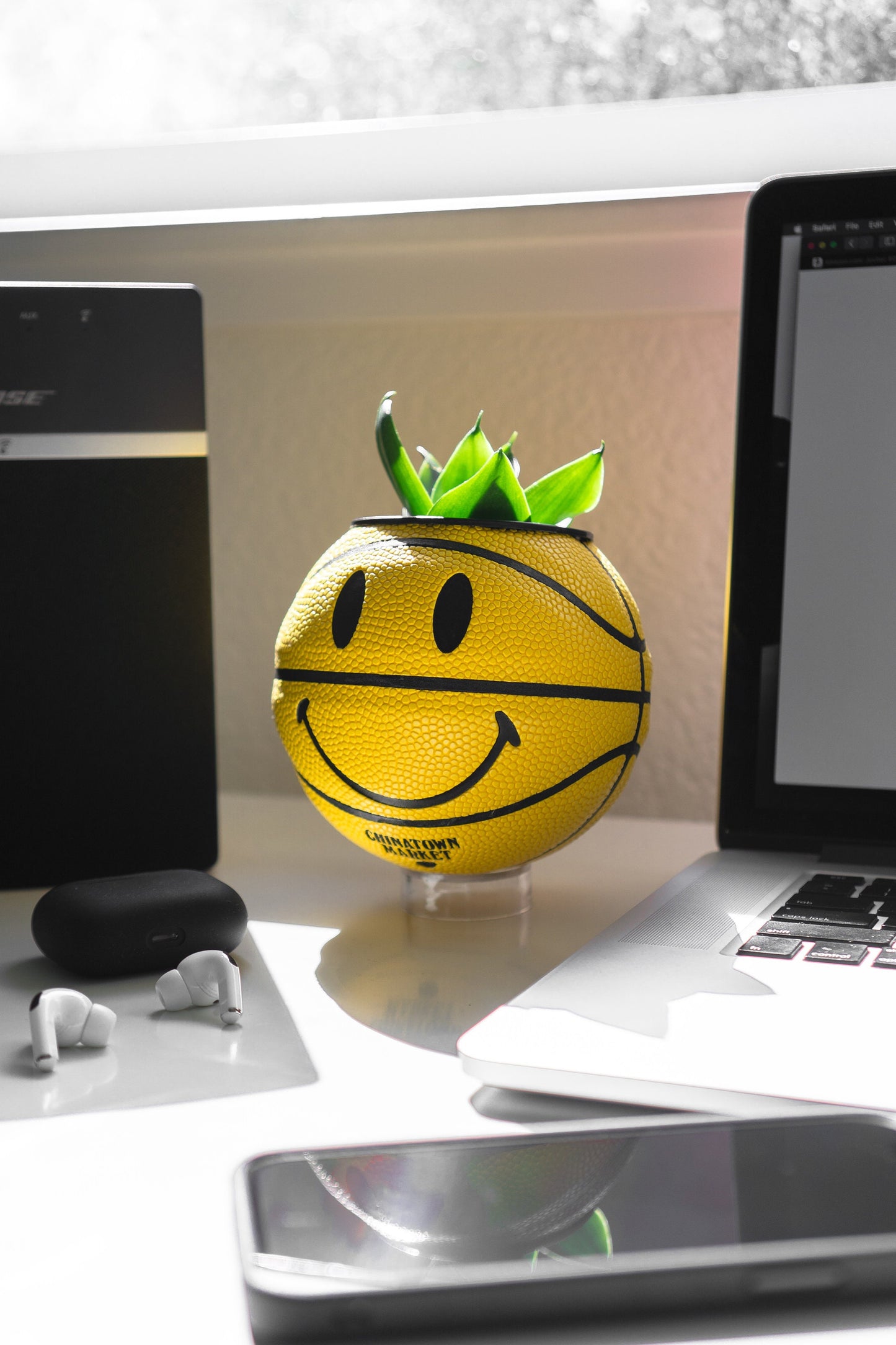 plntrs - Chinatown Market Smiley Face Mini Basketball Planter - new ball with stand
