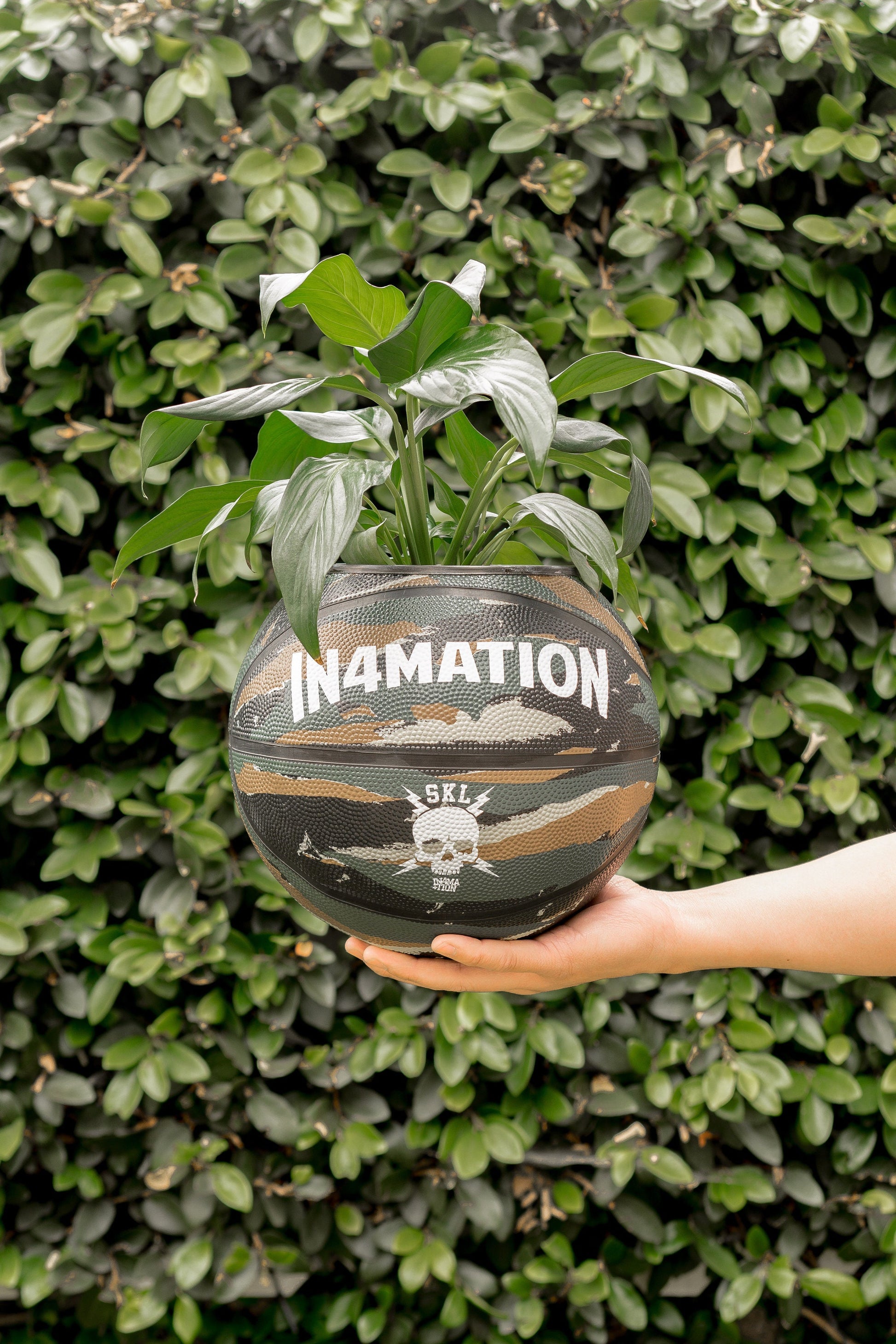 plntrs - IN4MATION SKL Camoflauge Limited Edition Basketball Planter with stand (full size)