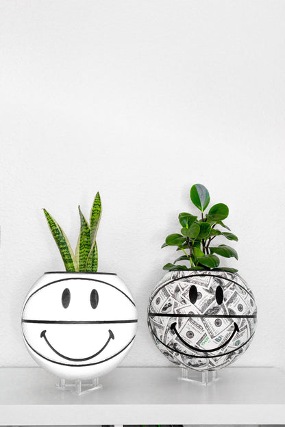 plntrs - Chinatown Market Smiley Face 3M reflective Basketball Planter FULL SIZE - new ball with stand