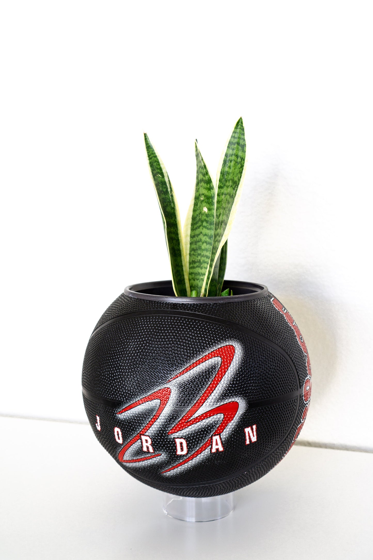 plntrs - Jordan Vintage 90s Wilson Basketball Planter FULL SIZE - new ball with stand